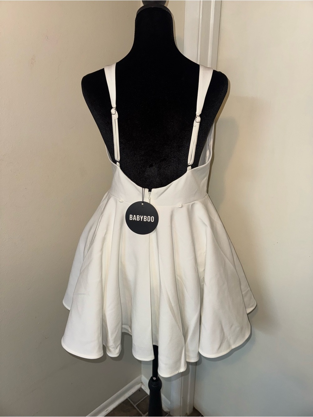 Babyboo Fashion White Square-Neck Fit & Flare Mini Dress with Detachable Bow XL - Picture 6 of 6